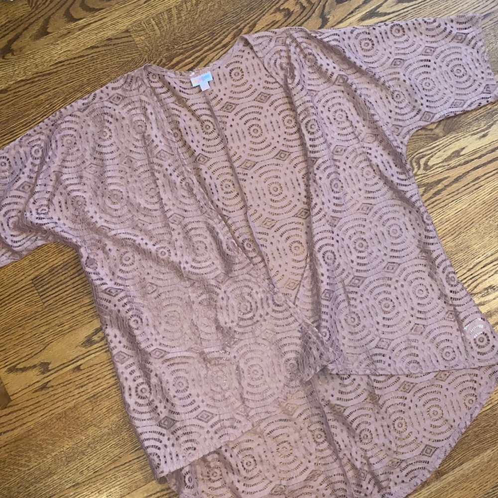 LuLaRoe Small Kimono (Lindsay)